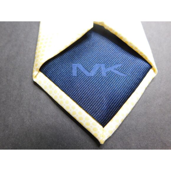 Michael Kors Men's Yellow Cream Neck Tie Silk Size 57 x 3 Micro Pattern - Picture 5 of 7